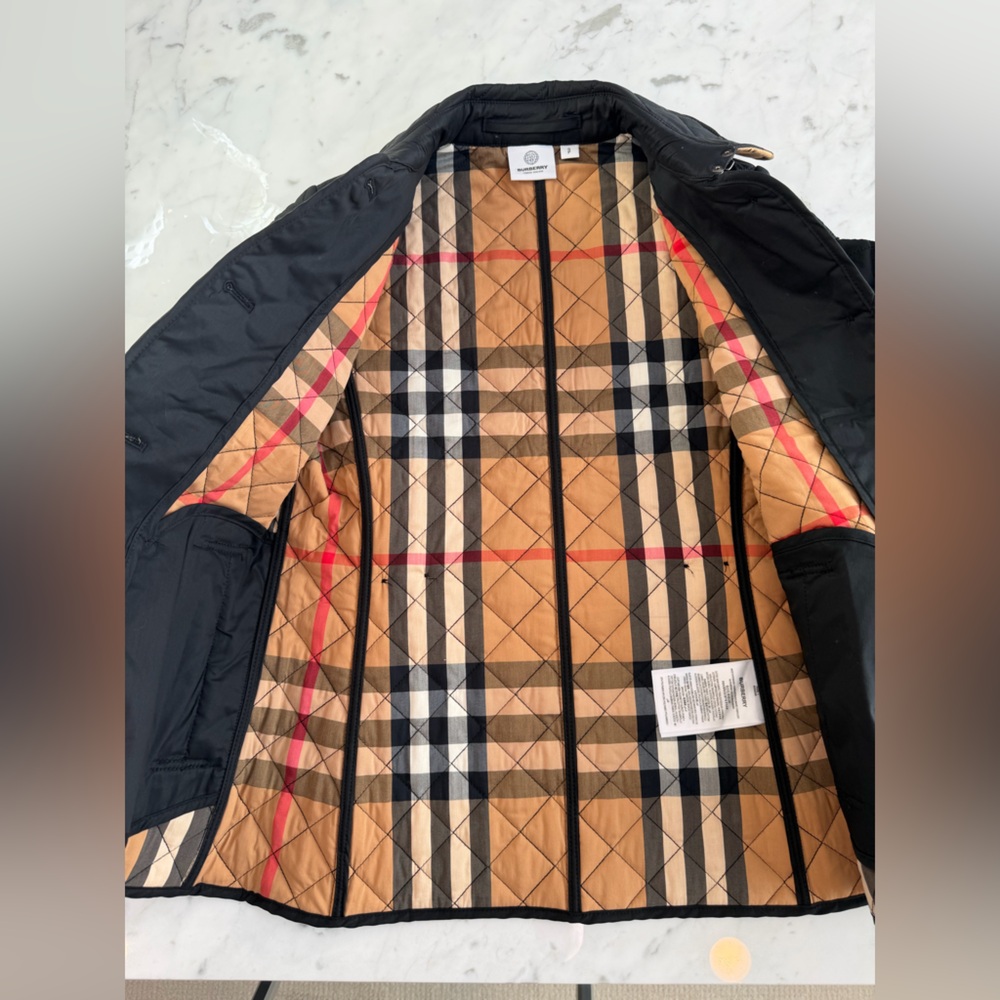 NWOT Black Quilted Jacket checker lining size Small - Picture 7 of 10